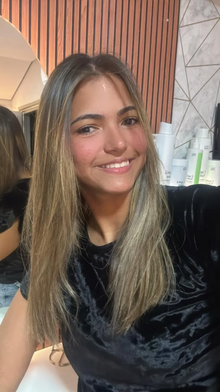 Funcionária Viviane 
