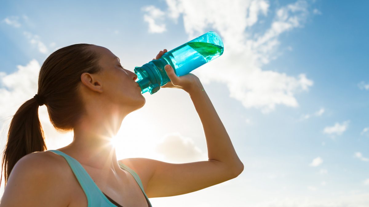 6 dicas para manter seu corpo bem hidratado no verão