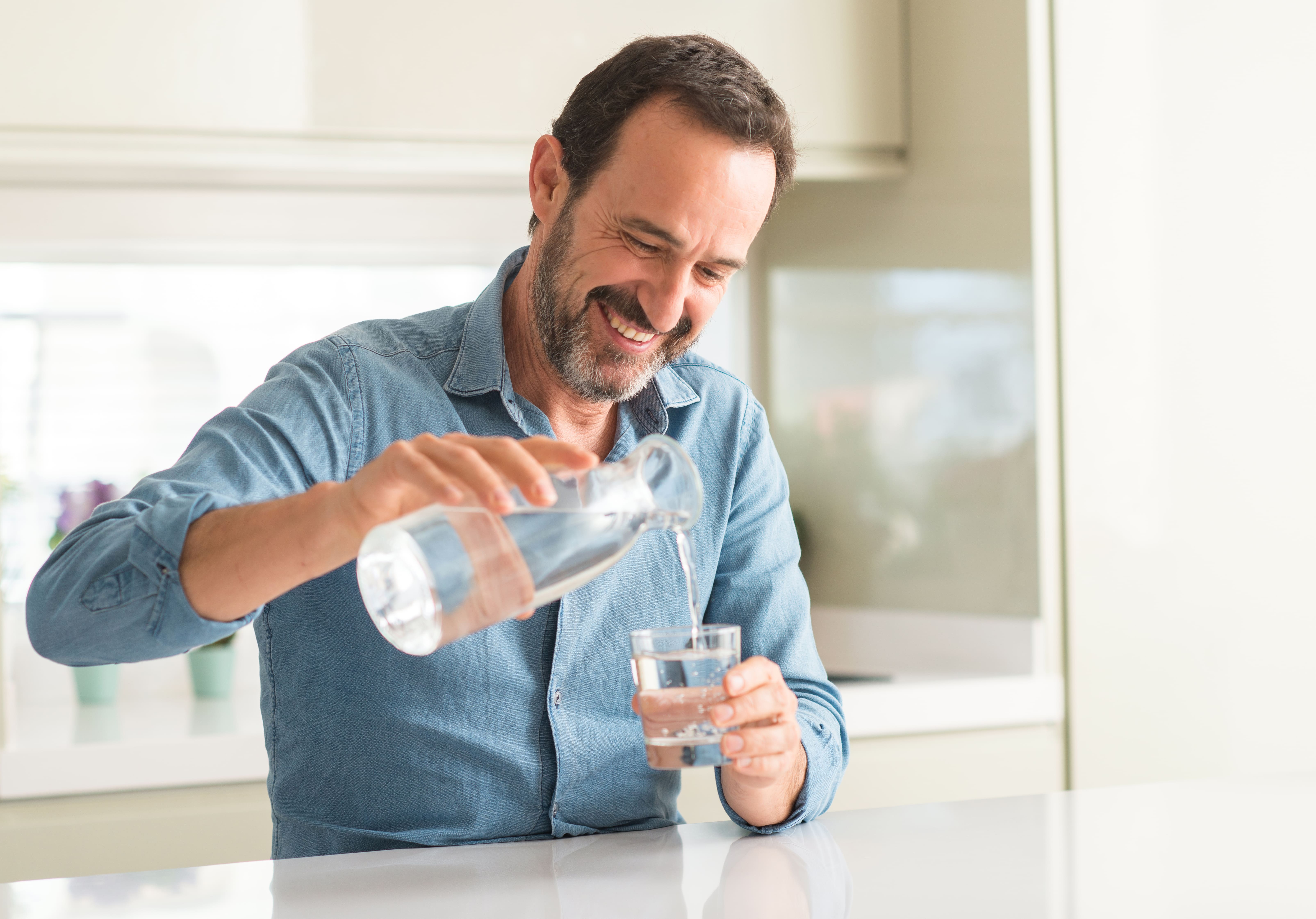 5 benefícios que ninguém te contou sobre a hidratação